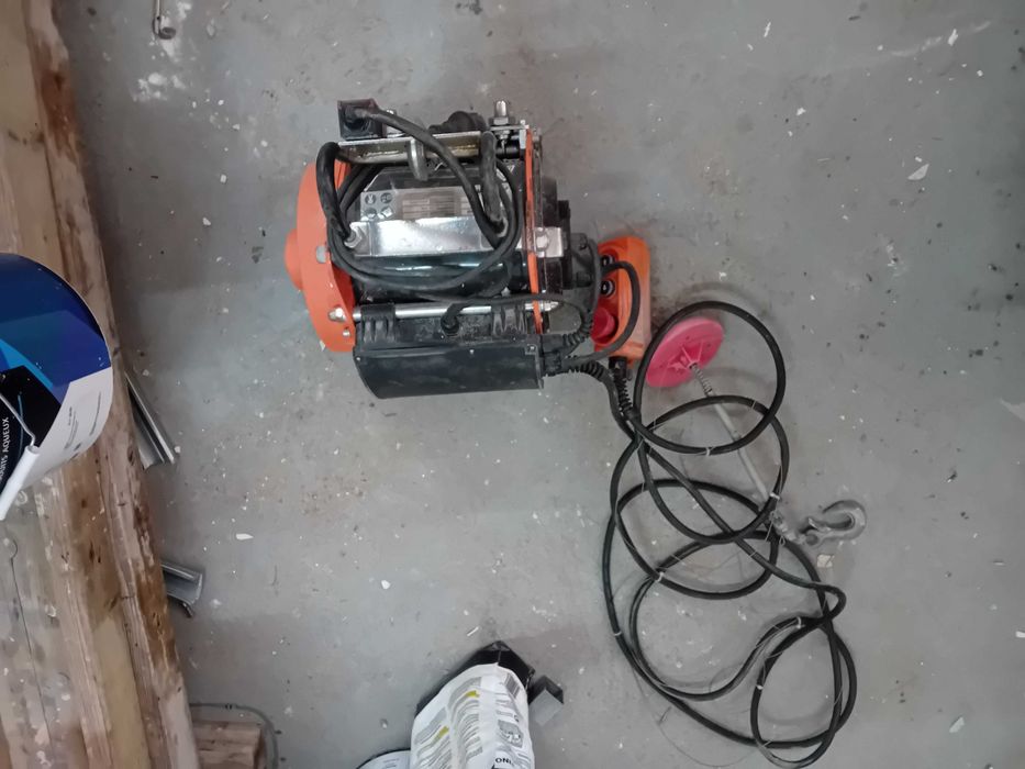 Guincho de cabo eletrico com 30 mts de elevação