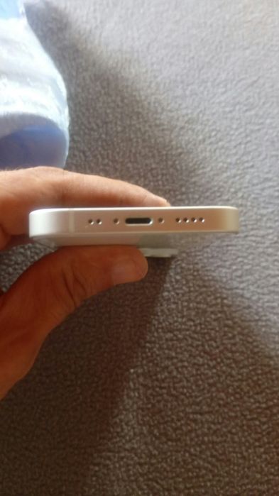 iPhone 13 mini como novo