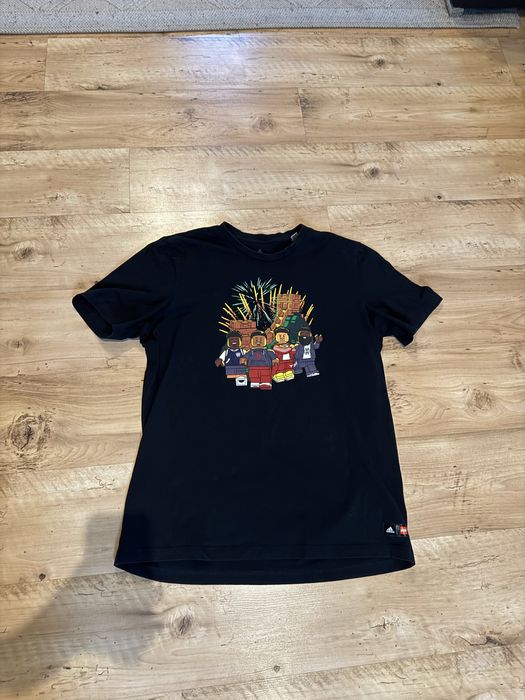 adidas x LEGO Koszulka bluzla t-shirt Character Great Wall Pattern