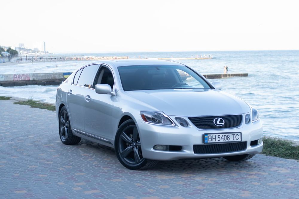 Продам Lexus GS300