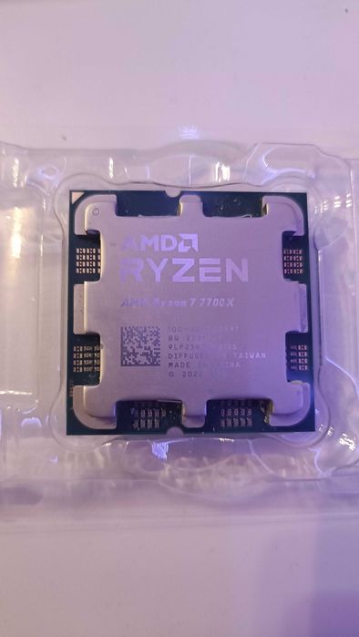Процесор AMD Ryzen 7 7700X (sAM5)