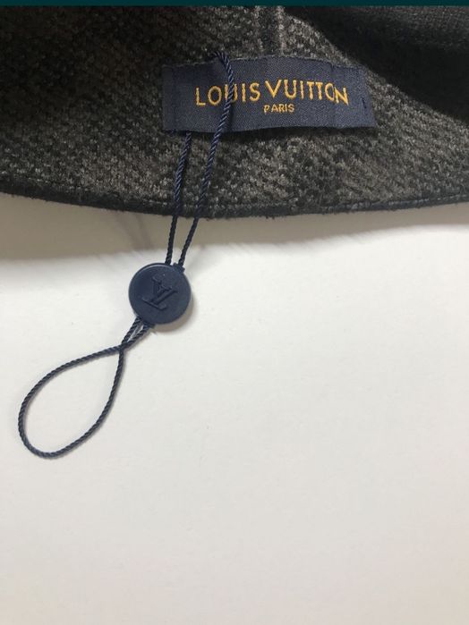 Шапочка бренд " LOUIS VUITTON "