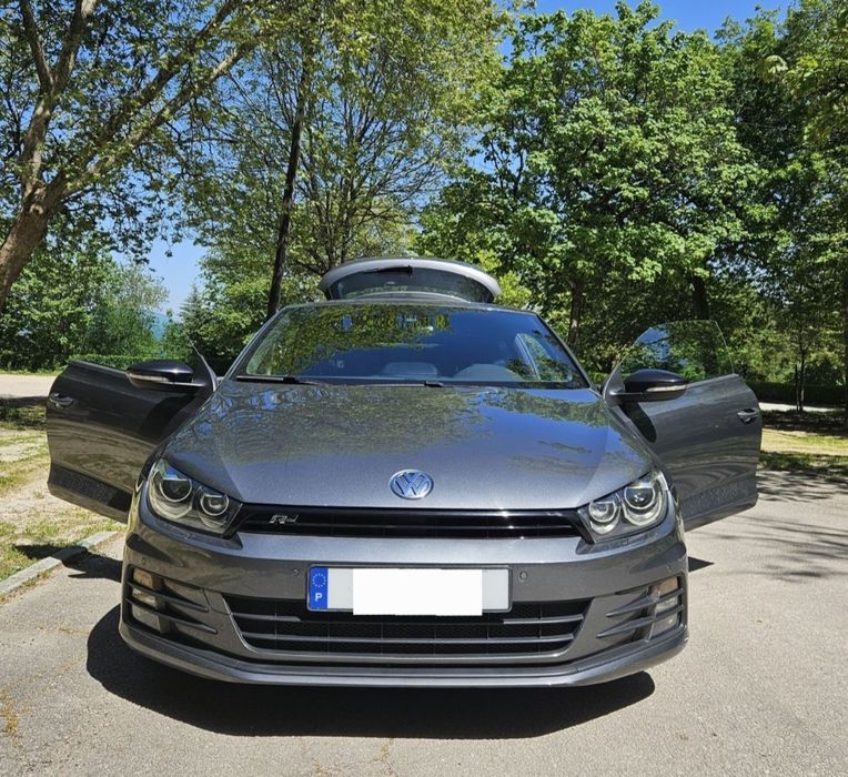 Volkswagen Scirocco 2.0 TDI 150cv – 2015