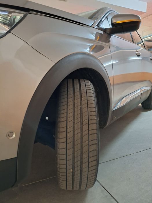 Peugeot 5008 allure 2019 7 Lugares