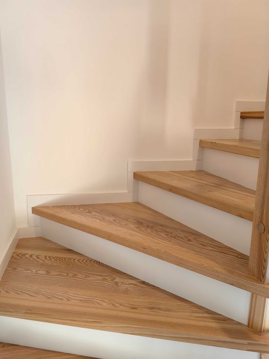 schody drewniane na beton