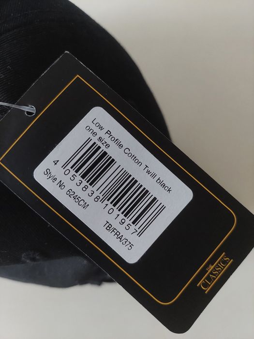 Новая кепка, бейсболка (Bangladesh).