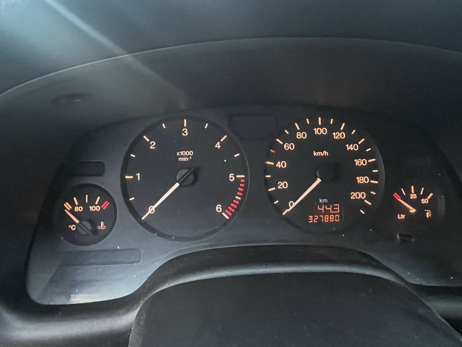Opel Astra — fotografia 8