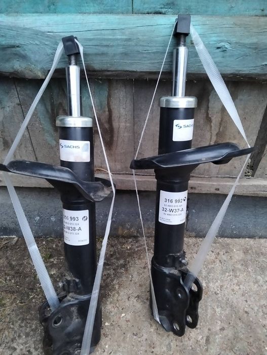 Стойки передние mitsubishi outlander sport