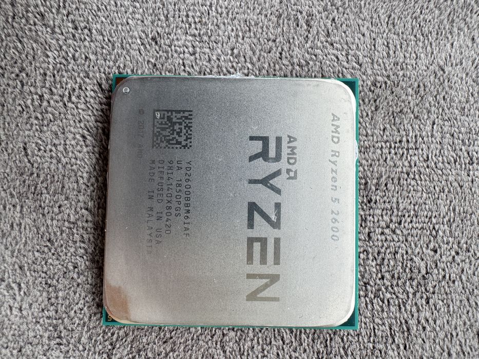Procesor Ryzen 5 2600, idealny + chłodzenie boxowe