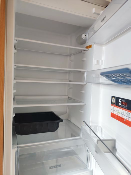 Lodówka Whirlpool do zabudowy