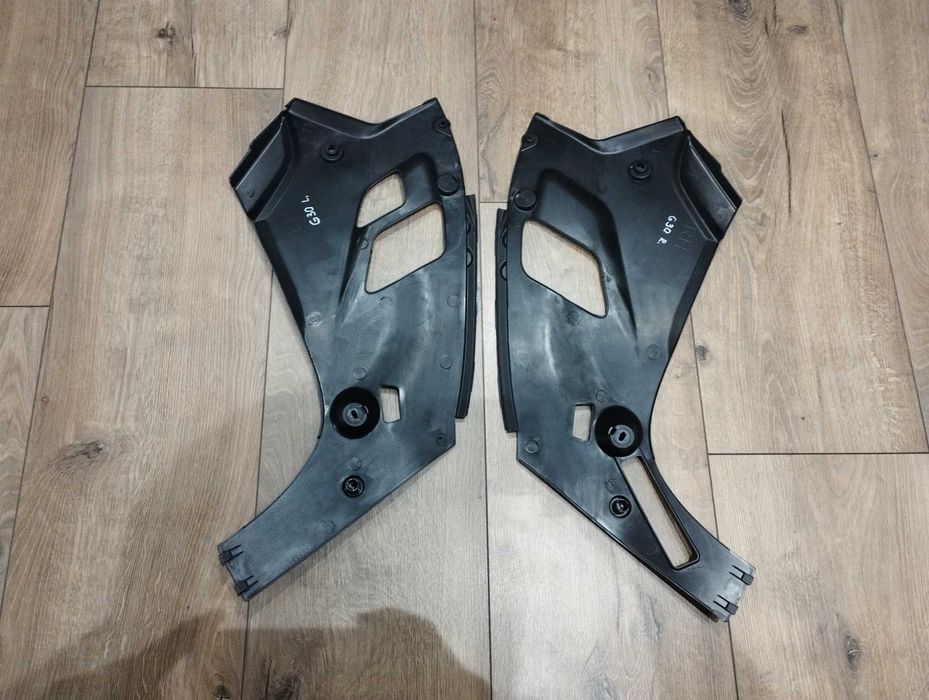 BMW 5 G30 G31 Накладка фари пластик захист 51767349604 51767349603