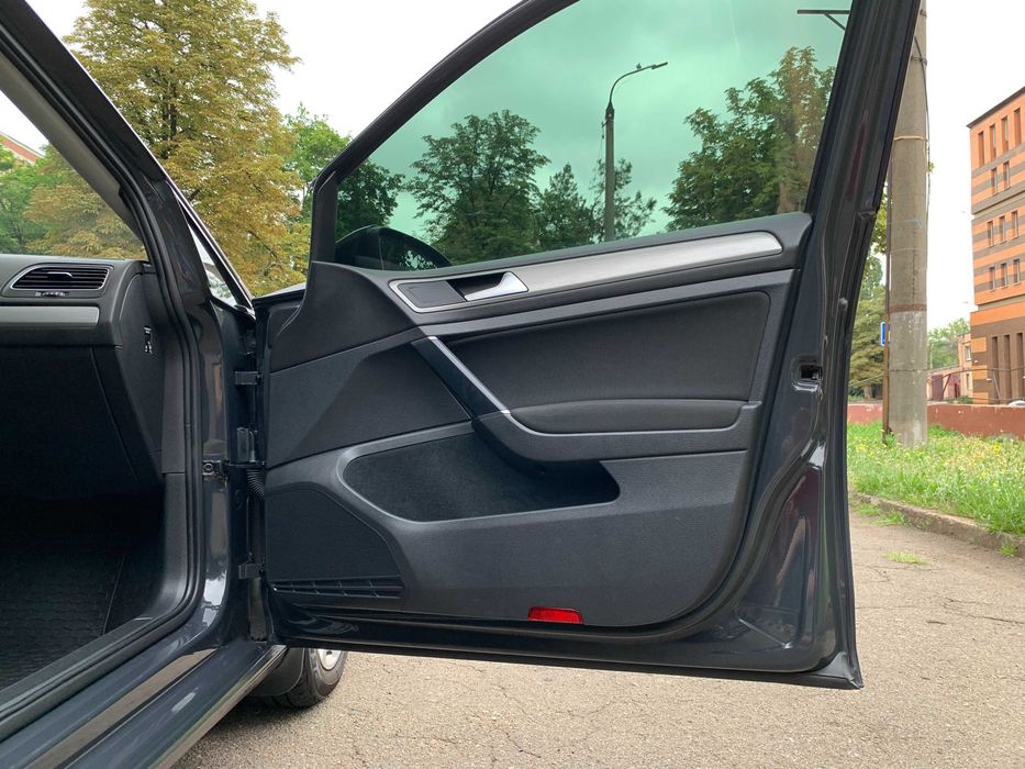 Volkswagen Golf 2014год, Дизель, Автомат, Официал.