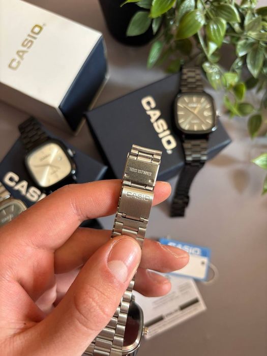 Наручні годинники CASIO