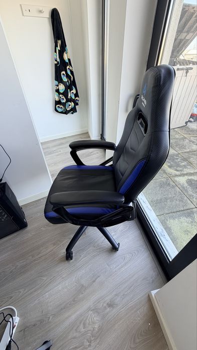 Cadeira Gamer Alpha Gamer – Preta e Azul