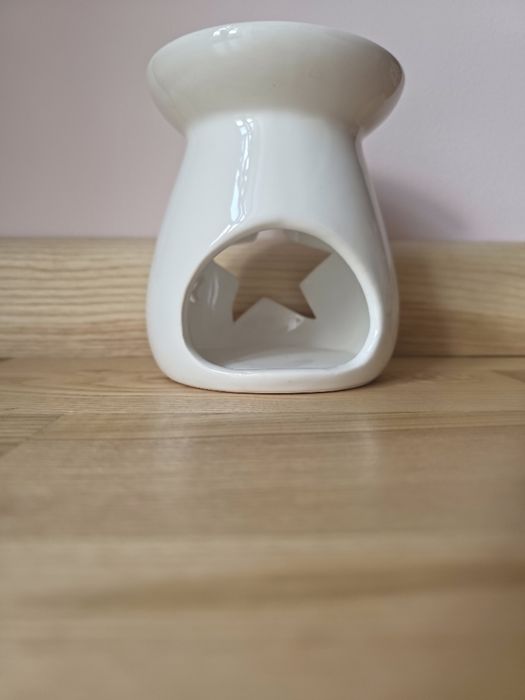 Kominek na wosk ceramiczny biały
