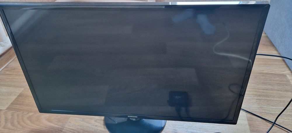Телевізор Samsung 32 дюймів