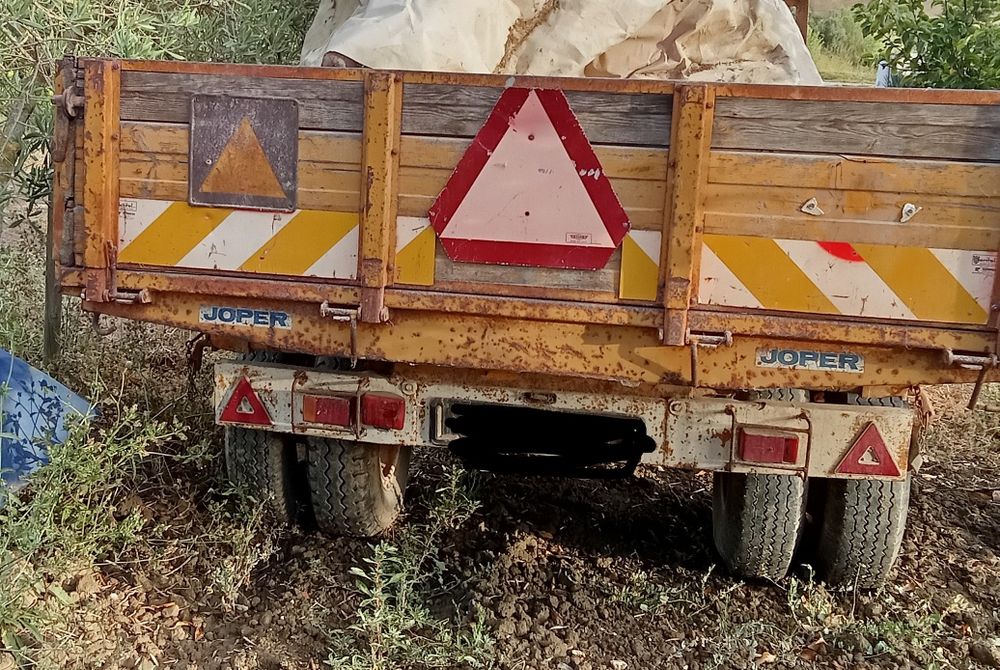 Reboque agrícola