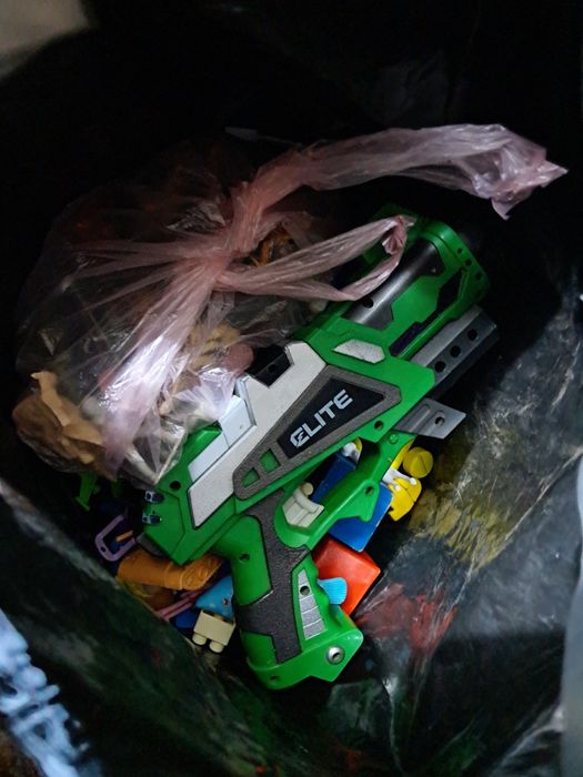 Пакет іграшок різних