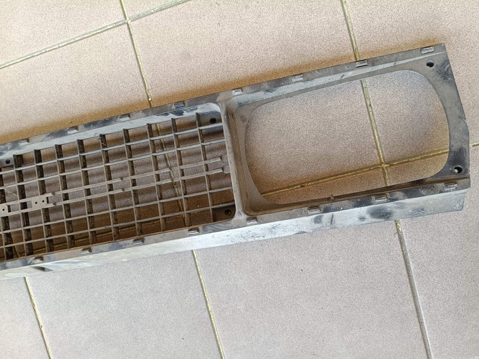 Żuk  grill samochodowy osłona plastikowy pas przedni