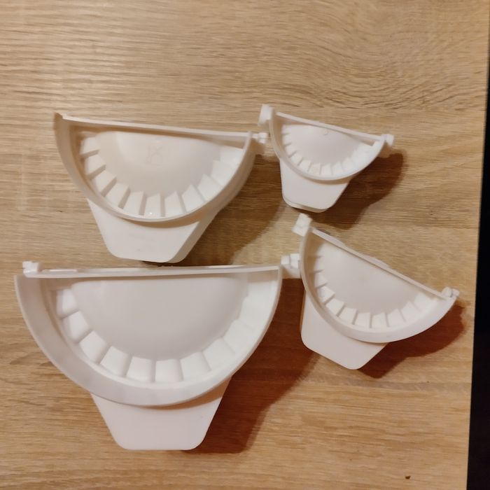 Formy do robienia pierogów