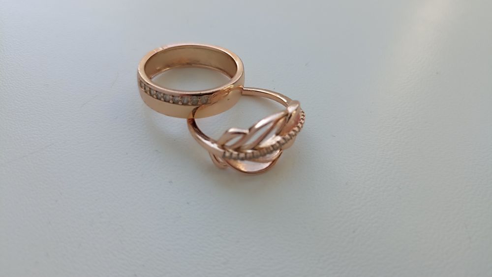 Каблучки з медичного золота