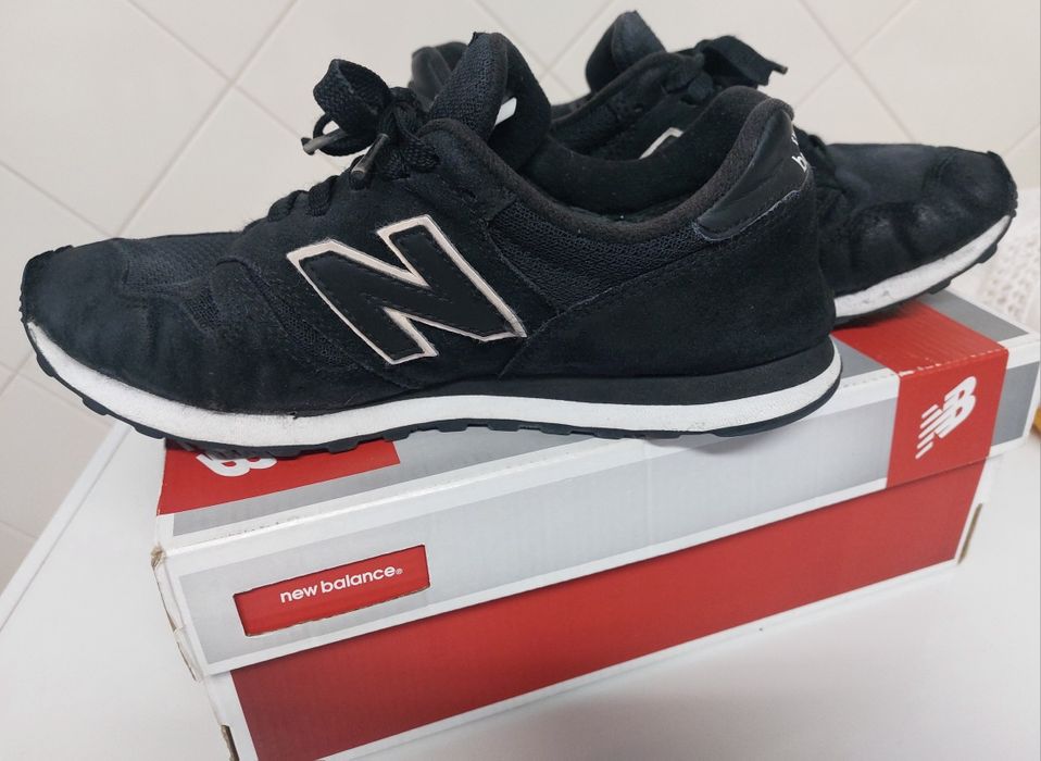 Ténis New Balance 373