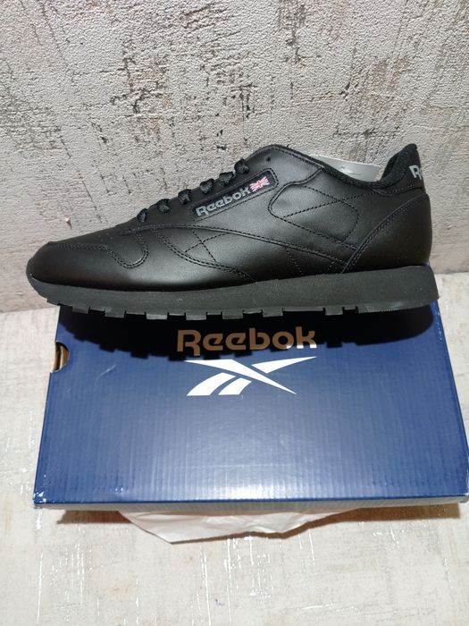 Reebok Classic Leather, мужские кроссовки 41 размер.