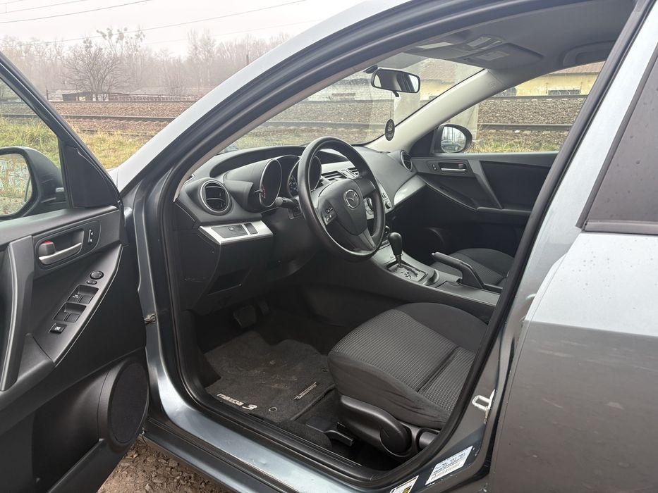 Mazda 3 2011 | 2.0 бензин | АКПП | Skyactiv
