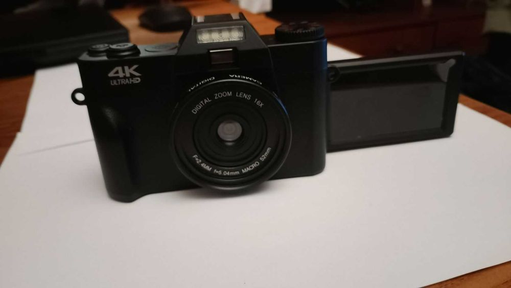 Digital camera 4k абсолютно новий