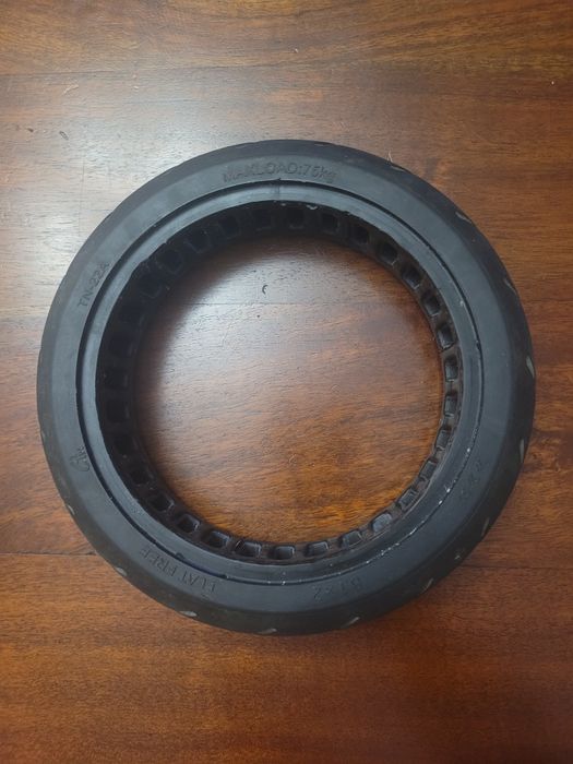 Pneus trotineta antifuro usados