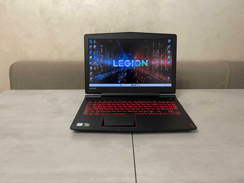 Ігровий ноутбук Lenovo Legion Y520-15IKBN, 15.6" FHD IPS, Intel Core i7-7700HQ, 16GB DDR4, 256GB NVMe SSD + 1TB HDD, NVIDIA GeForce GTX 1050 Ti 4GB