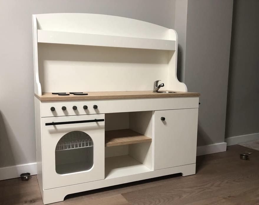 Дитяча   кухня нова