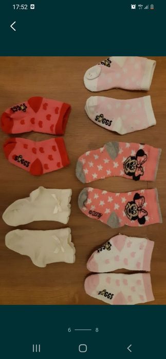 Boxers e cuecas 2/3 e 4 anos; meias 19/22; collants 1/2 anos