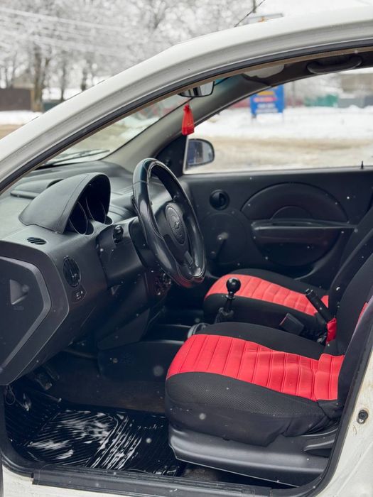 Продам chevrolet aveo