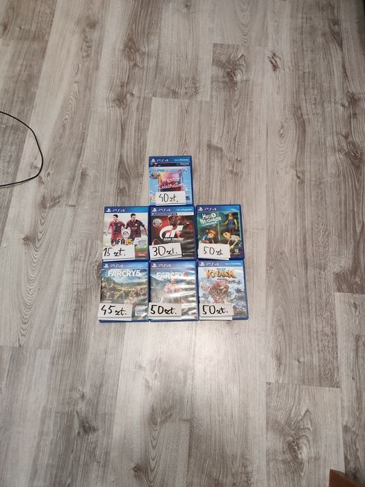 Sprzedam gry na PlayStation 4