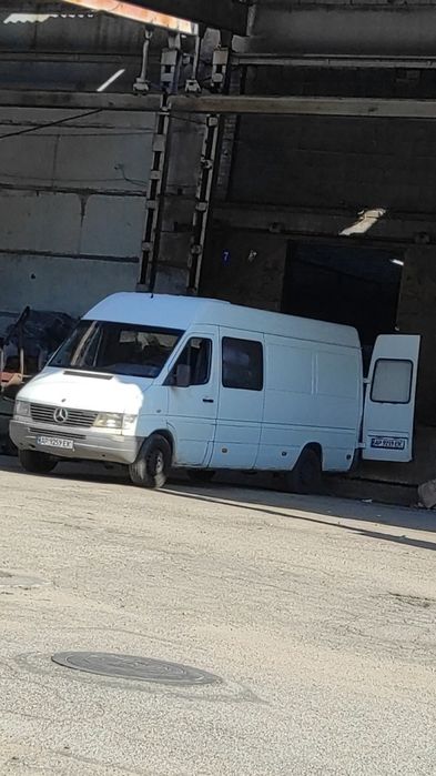 Грузоперевозки по городу и Украине до 2 тонн