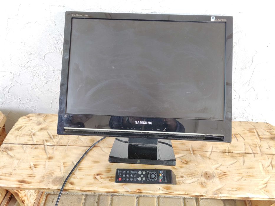Монитор 22" Samsung 225MW LS22
