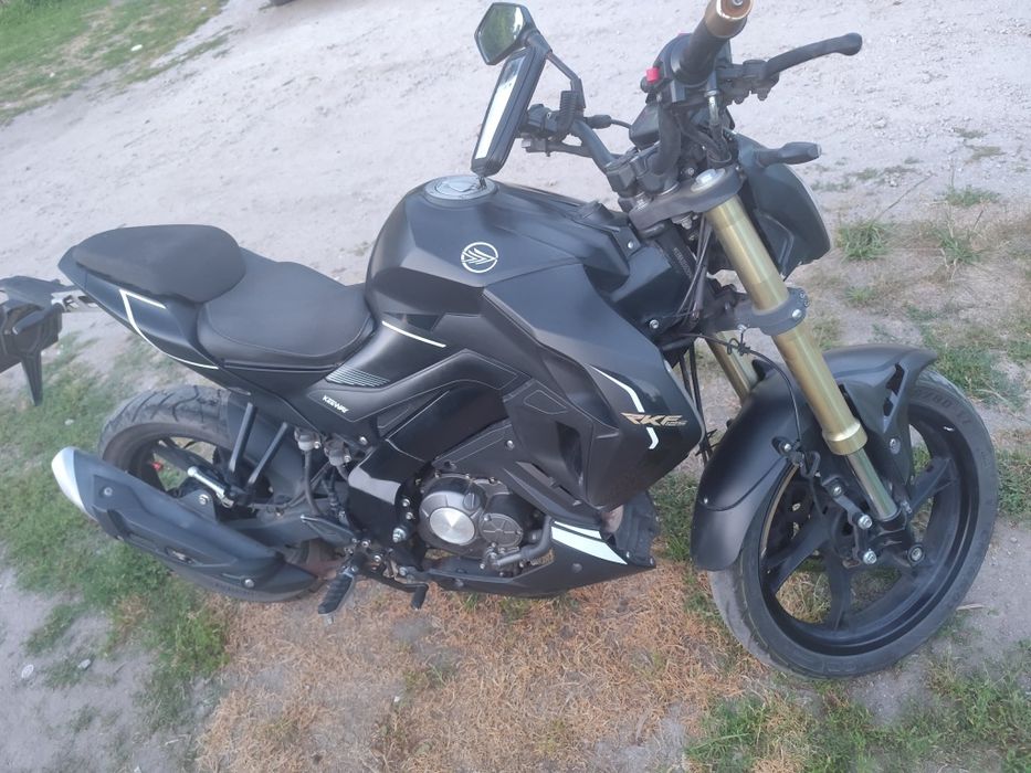 Moto 125 como nova