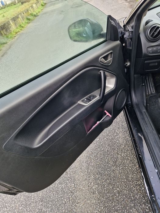 Alfa Romeo MiTo 1.3 JTDm – Económico e Estiloso