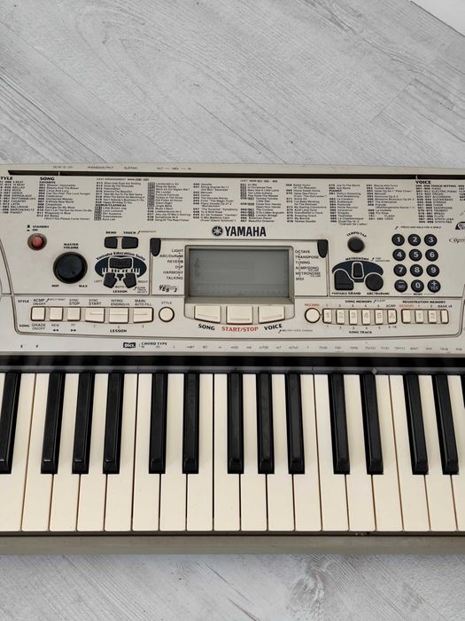 Yamaha Portatone EZ-30