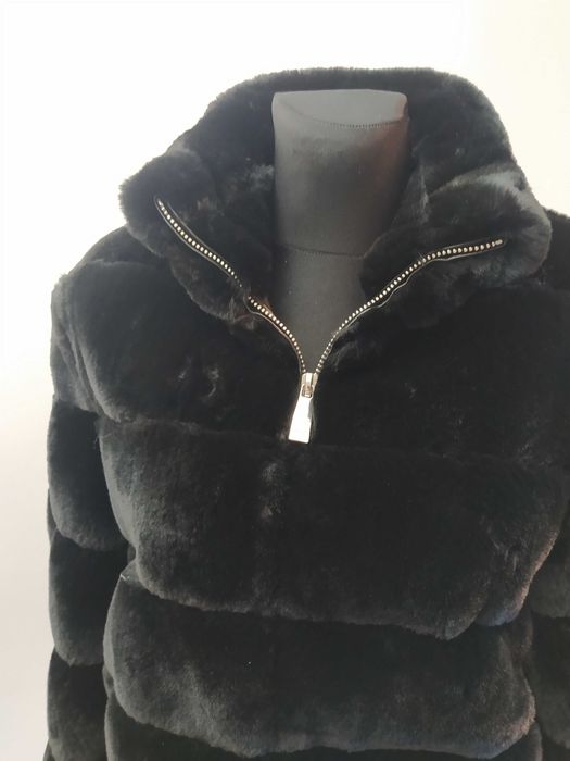 Futerko Calvin Klein r.M