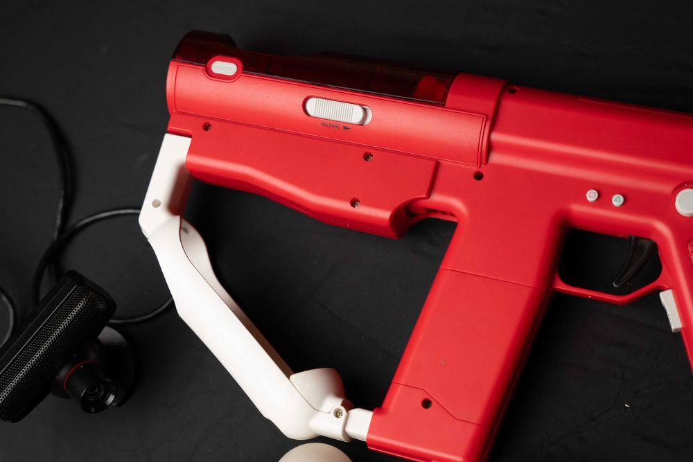 Повний ігровий комплект Sony PS Move Sharp Shooter + 3 контролери + Камера
