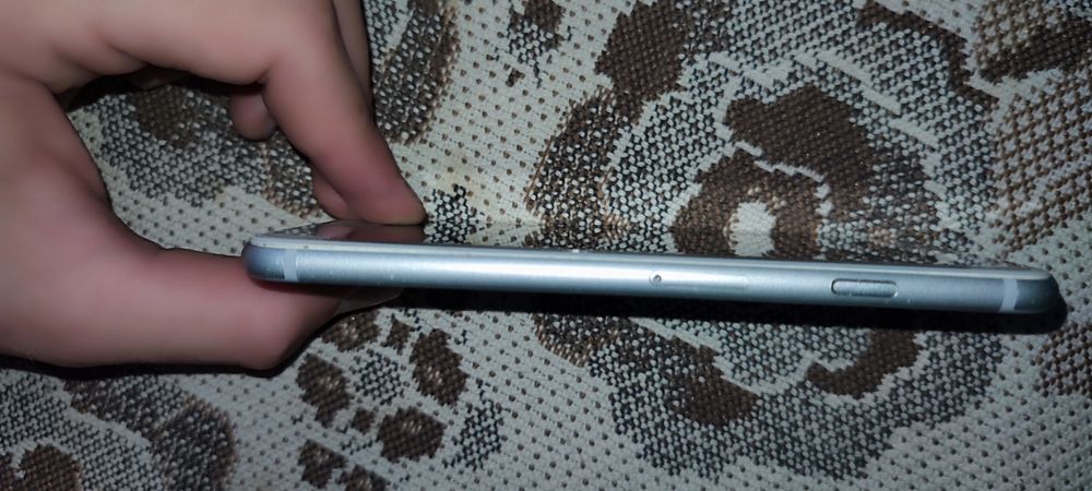 Iphone 6 без батареи