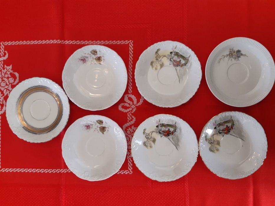 Pratos de  Doce Porcelana Inglesa / Chávenas Café Publicidade  e Natal