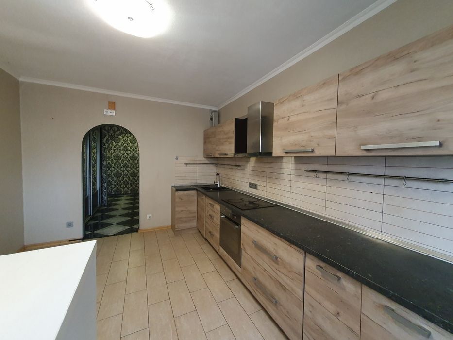 3к, Григоренко 14, термодом, 95м2, генератор, метро Позняки 15  хвилин