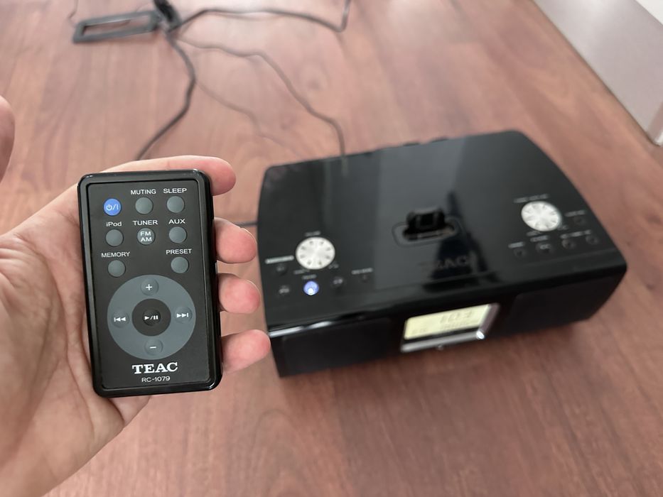 TEAC SR-L200i – Sistema Hi-Fi / Rádio FM RDS / Relógio