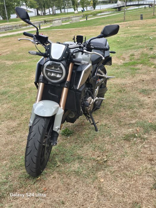Mota cb650r sport cafe