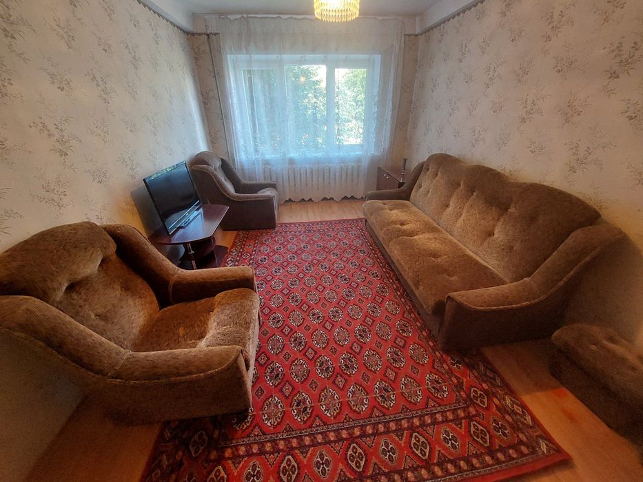 Аренда 2 ком.кв.ул.Нади Курченко 37 р-н Даманский