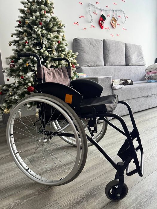 Активний інвалідний візочок