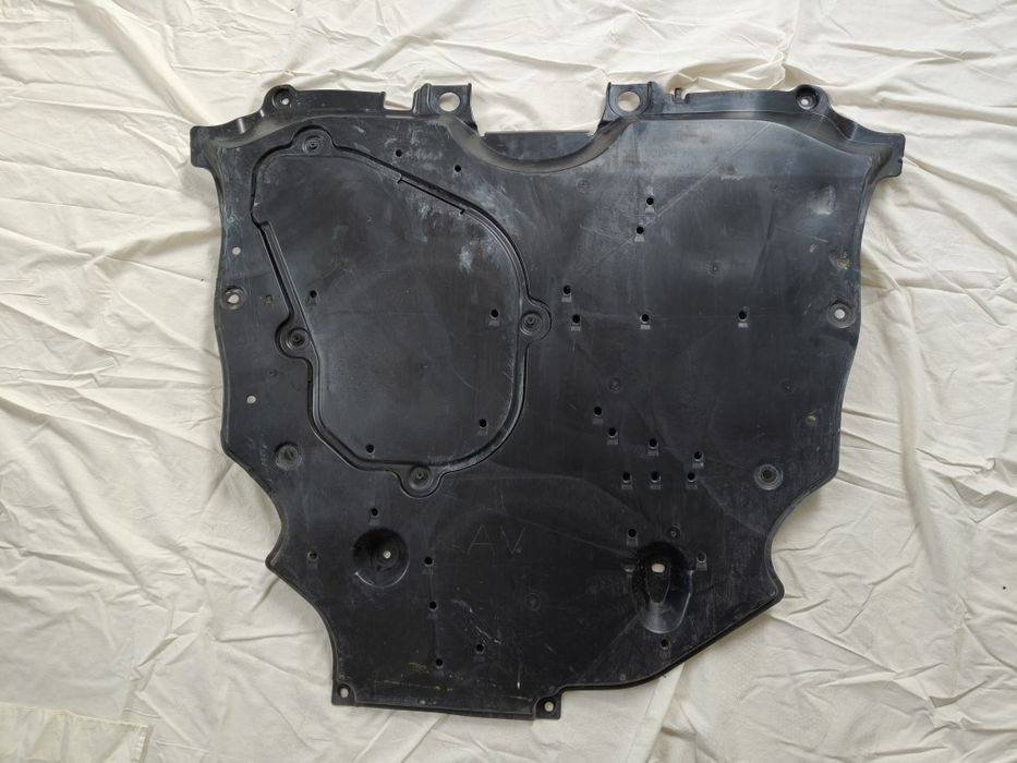 Osłona pod silnik Toyota RAV4 V hybryda 2.5 B
